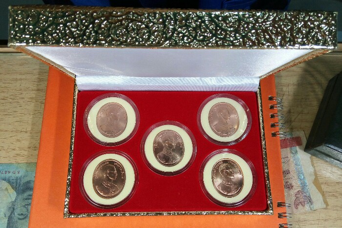 เหรียญพระพุทธปัญจภาคี