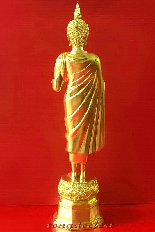	พระพุทธนาราวันตบพิตร วัดต้นลำไย จ.กาญจนบุรี ปี 2550 ปิดทองทั ้งองค์ สวยมากค่ะ