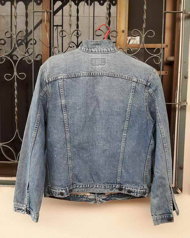 เสื้อ Jacket Levi's Jean รุ่นเก่า Made in USA สภาพเก๋าตามอายุ (เคาะเดียวแดง)