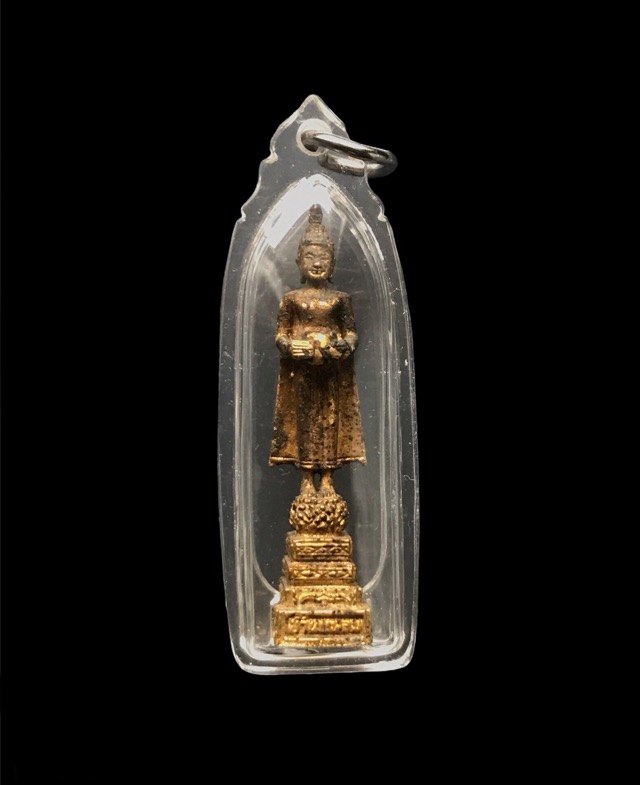 รูปหล่อหลวงพ่อบ้านแหลม วัดเพชรสมุทร กะไหล่ทอง จ.สมุทรสงคราม