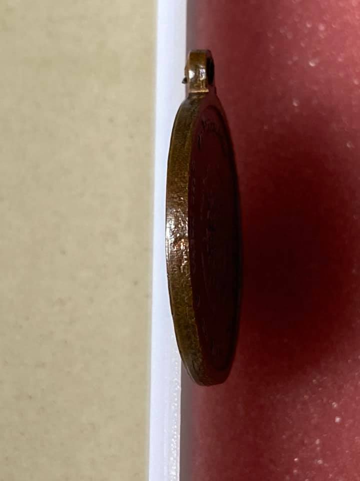 เหรียญสมเด็จโต100ปี วัดระฆัง ขนาด2.4ซม. ตัดทองคำ ตาลึก 