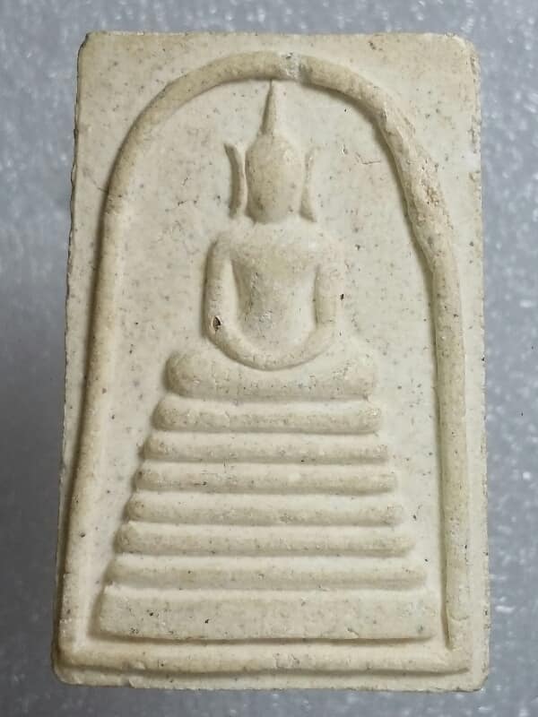 พระสมเด็จ๑๐๐ปี หลวงพ่อทา วัดพะเนียงแตก นครปฐม ปี๓๖ เคาะเดียวครับ