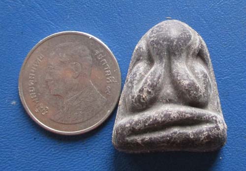 พระปิดตาเนื้อผง วัดเสาธงเก่า จ.อยุธยา