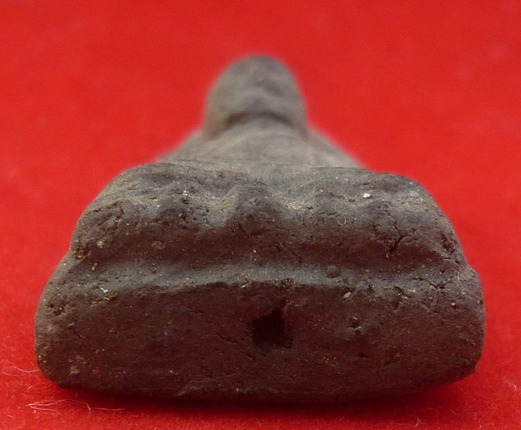 หลวงพ่อทวดเนื้อว่าน พิมพ์ใหญ่ "รุ่น M-16" ทับหลัง น.72 พระอาจารย์นอง วัดทรายขาว จ.ปัตตานี สภาพสวยจัด