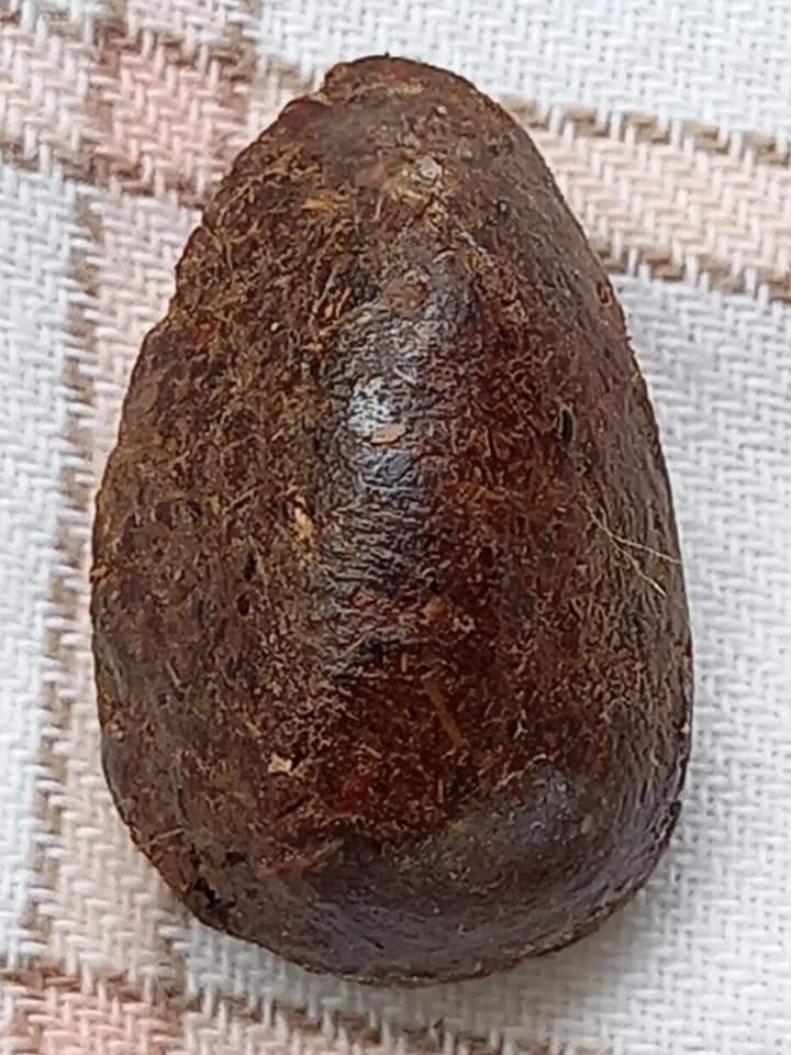 พระปิดตาจิ๋วเนื้อว่าน คลุกรักเก่า เนื้อแห้งเบามาก เก่าเก็บสภาพเดิมๆ