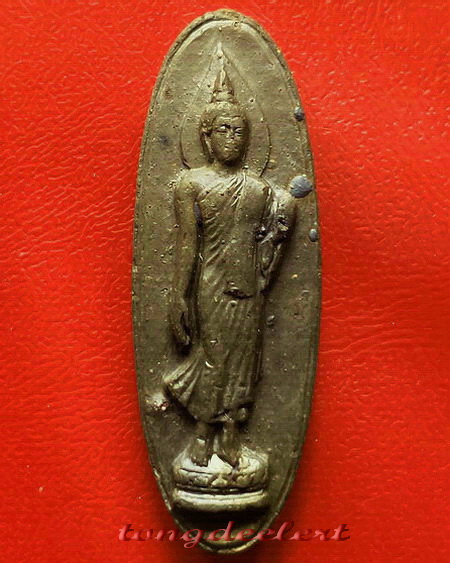 พระลีลา 25 พุทธศตวรรษ เนื้อแร่ หายาก สวยมากค่ะ