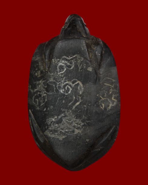 เต่าหินแกะ หลวงพ่อสนิทวัดลำบัวลอย ศิลป์มะเฟือง เนื้อหินสบู่ดำ จารซ้อนยุคปลาย หายาก