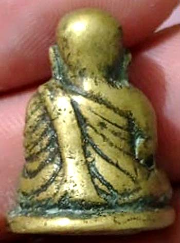 รูปหล่อ ลพ.เงิน วัดบางคลาน