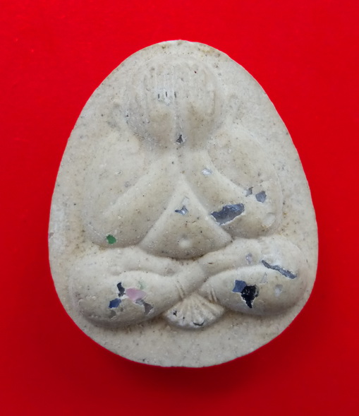 พระปิดตาหลวงพ่อคูณ ปริสุทโธ รุ่น " กูให้ลาภ" ที่ระลึกสร้างศาลาการเปรียญวัดบ้านบุ ปี2537 จ.นครราชสีมา