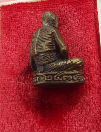 รูปหล่อ หลวงพ่อพันธ์ วัดเขาล้อ รุ่นเสาร์ 5 ปี 2538