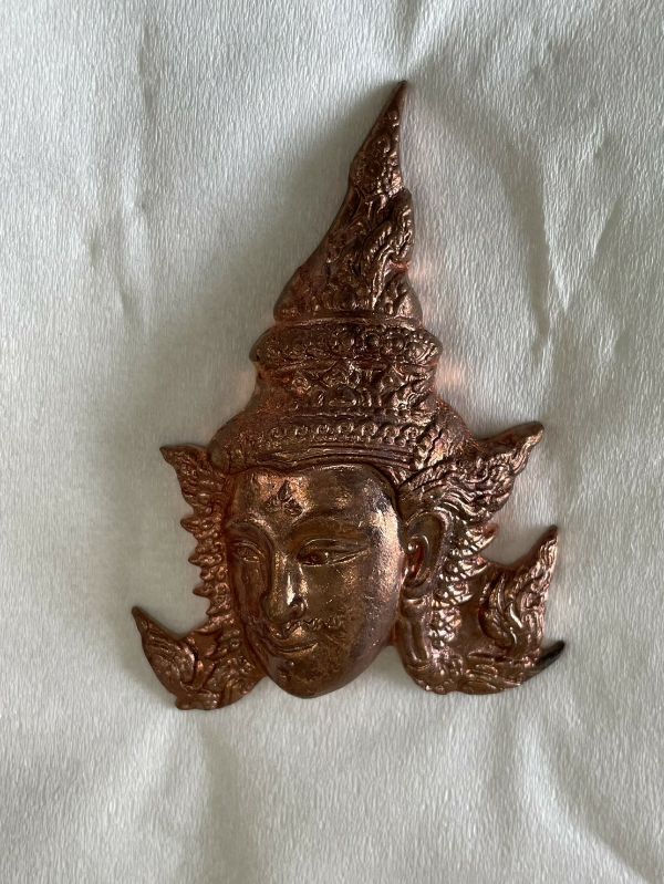 เศียรพระลักษณ์หน้าทอง เนื้อทองแดงนอกผสมชนวนเก่า หลวงปู่กาหลง เขี้ยวแก้ว