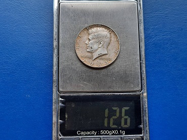 เหรียญ HALF DOLLAR USA เนื้อเงิน ปี 1964 น้ำหนัก 12.6 กรัม (เงิน 90%)