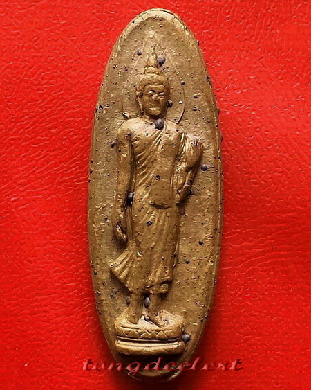 พระลีลา 25 พุทธศตวรรษ เนื้อแร่ หายาก สวยมากค่ะ