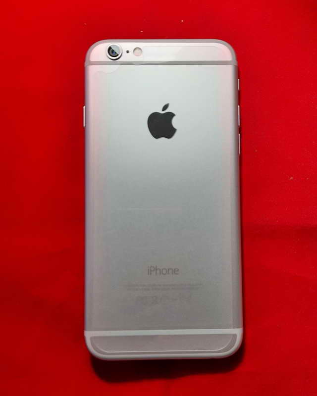 iPhone 6 64GB อุปกรณ์แท้ครบชุดพร้อมกล่อง สุขภาพแบต 82%