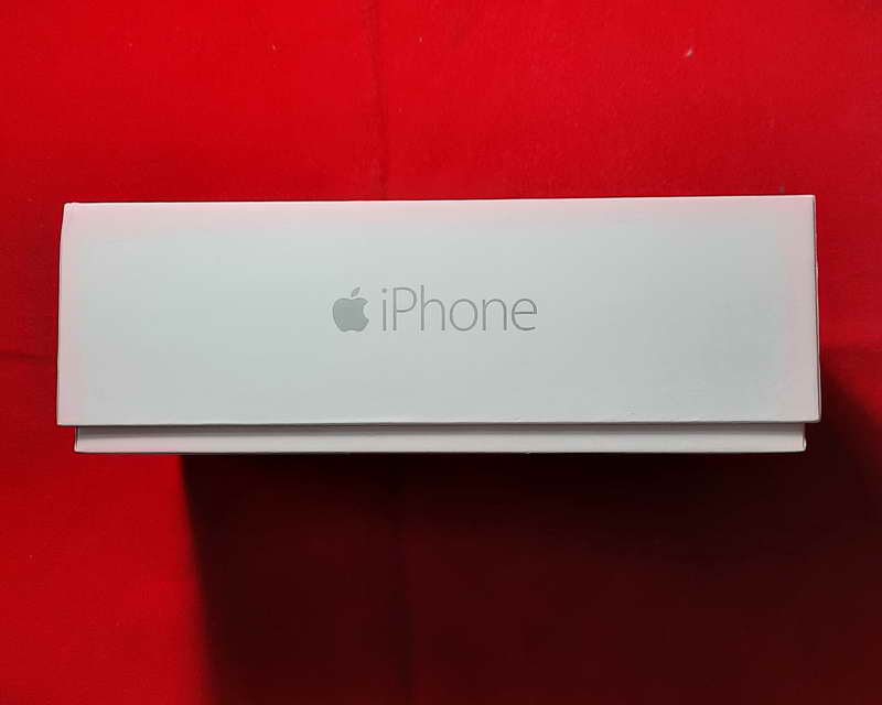 iPhone 6 64GB อุปกรณ์แท้ครบชุดพร้อมกล่อง สุขภาพแบต 82%