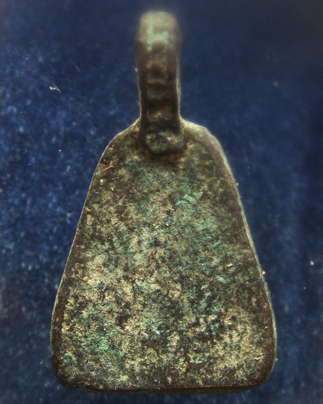 แท้จากวัด...เหรียญหล่อจอบใหญ่ หลวงพ่อเงิน รุ่นปืนแตก วัดคงคาราม (บางคลานใต้) พร้อมกล่องเดิม (14)