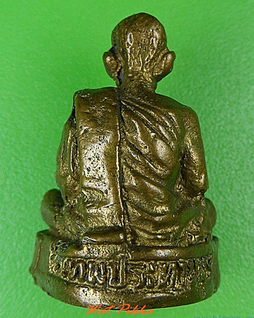 รูปหล่อหลวงพ่อประเทือง วัดหนองย่างทอย เพชรบูรณ์ .4705.