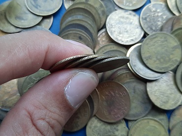 เหรียญ 25 สตางค์ ร.9 ปี 2500 =100 เหรียญ เดิมๆ