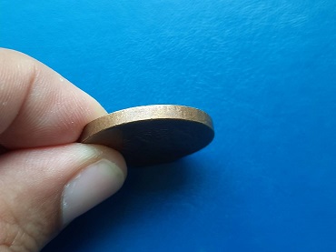 เหรียญ ซีก ร.4 เนื้อทองเหลือง แบบหนา เดิมๆ ตัวติด หายาก