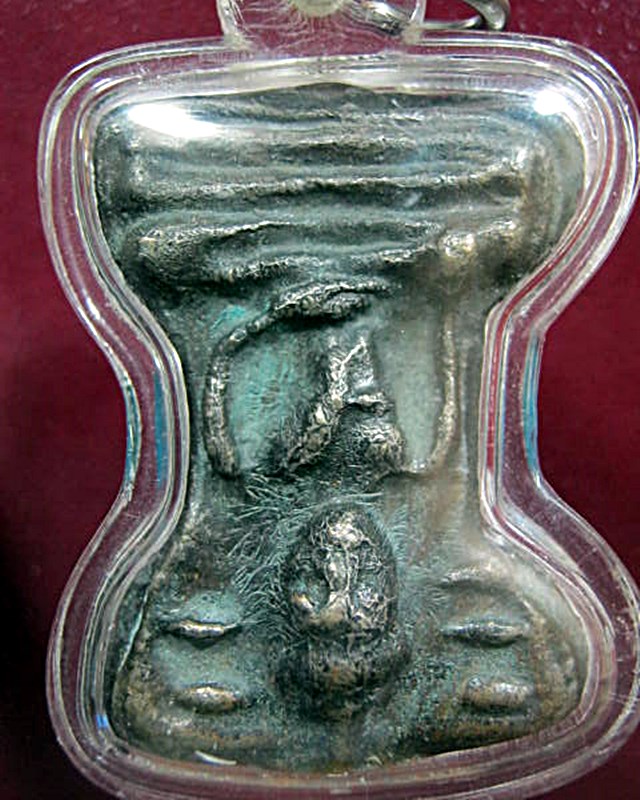 พระมเหศวร วัดพระศรีมหาธาตุ