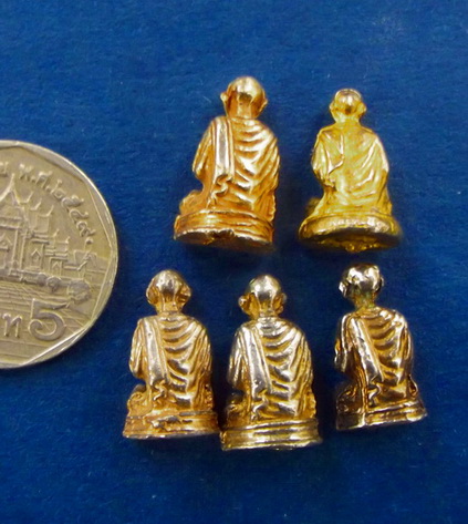 หลวงพ่อโต จิ๋ว5องค์