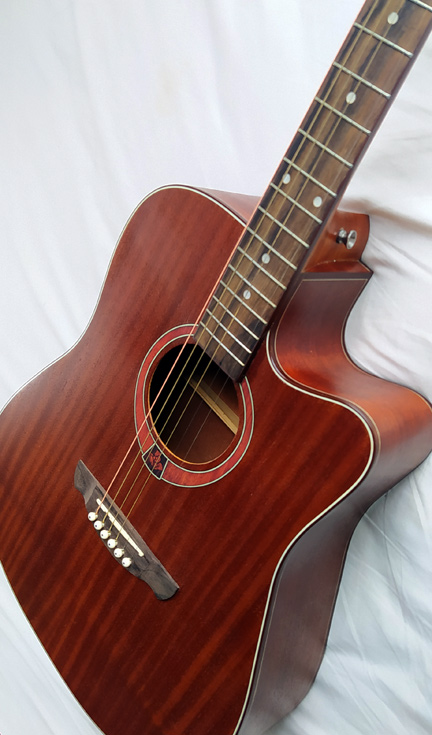 กีตาร์ Martinlee L4114c ไม้มะฮอกกานีเคลือบด้านทั้งตัว ลายไม้สวยมาก คอบางกระชับมือ เล่นง่าย