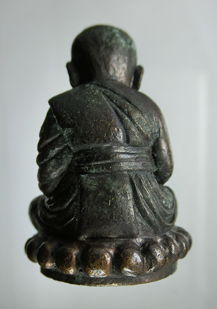 รูปหล่อ รุ่นแรกหลวงปู่ทวดนิ้วกระดก