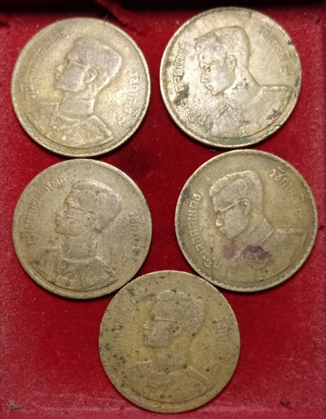 เหรียญ 25 สต 2493 สภาพใช้ 5 เหรียญ