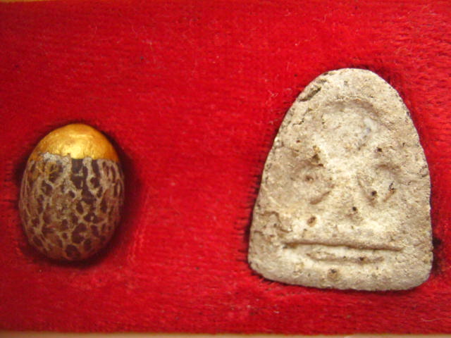 พระปิดตา หมากทุย รุ่นสร้างโบสถ์ วัดศรัทธาธรรม สมุทรสงคราม ปี 2535 สวยน่าบูชา