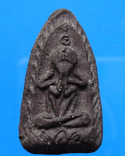 พระปิดตาเนื้อผง หลวงพ่อพิน วัดบางหัวเสือ สมุทรปราการ