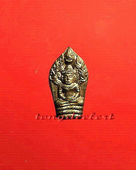 พระนาคปรกใบมะขาม หลวงปู่หลิว วัดไร่แตงทอง รุ่นแรก เนื้อนวโลหะแก่เงิน สวยมากค่ะ