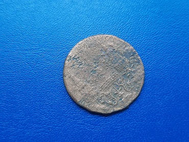 เหรียญตลก ซีก ทองแดง ร.4 แบบบาง เอียงซ้าย+ขอบเนื้อเกิน เดิมๆ#1