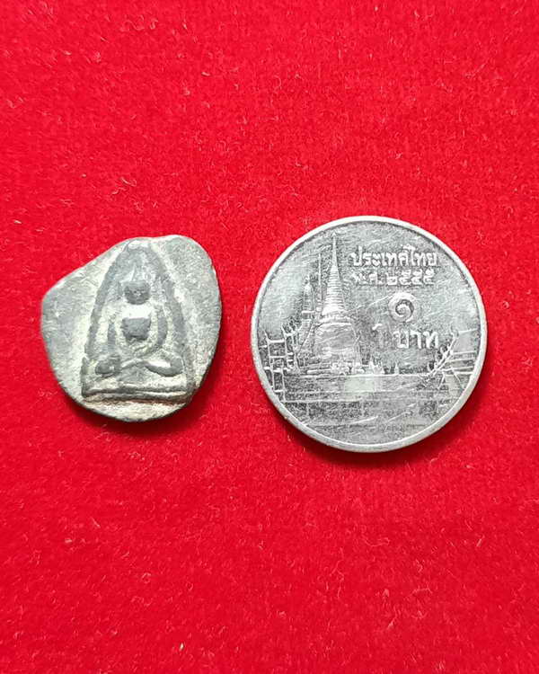 พระกรุ วัดหนองกระทุ่ม อ.หนองฉาง จ.อุทัยธานี