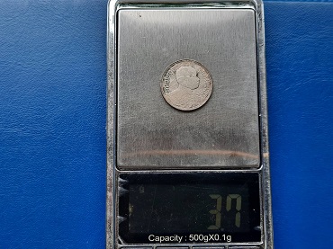 เหรียญ สลึงจุด ร.6 ปี 2462. เนื้อเงิน ตัวติด หายากสุดของชุด น้ำหนัก 3.7 กรัม เดิมๆ พอสวย