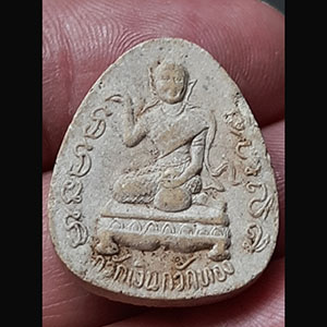 นางกวักเนื้อผง หลวงตาม่อม วัดโพธิ์งาม จ.ลพบุรี { { { { { { { จำนวน ๒ องค์ } } } } } } }