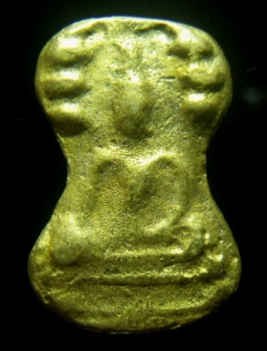 **วัดใจ**พระมเหศวร เนื้อทองผสม สวยๆ หล่อเก่า ไม่ทราบที่**เชิญชมครับ