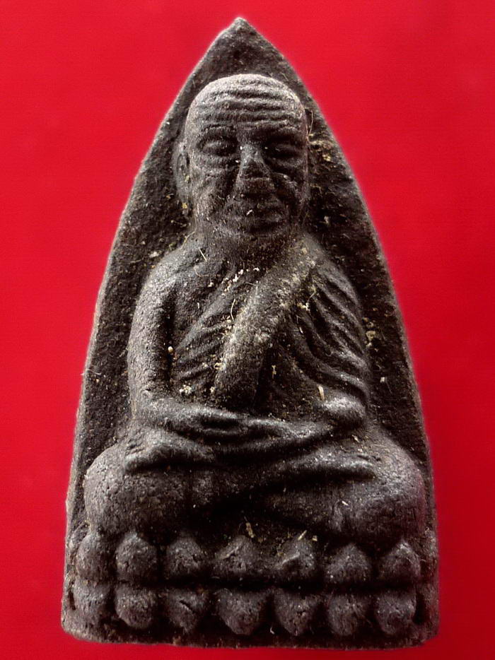 พระหลวงปู่ทวด พระนามาภิไธย สก เนื้อว่าน จัดสร้างปี ๒๕๔๔ สภาพสวยจัด