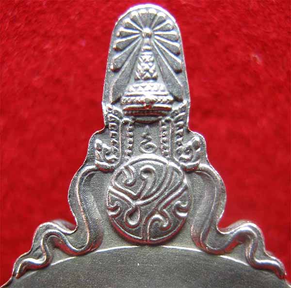 เหรียญพระมหาชนก เนื้อเงินบริสุทธิ์(99.99%) พ.ศ.๒๕๔๒ สวยกริ๊บยันกล่อง+บัตรรับรองพระแท้*193