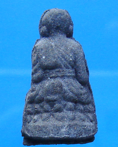 หลวงปู่ทวดเนื้อว่านลอยองค์ วัดกม 7 เบตง