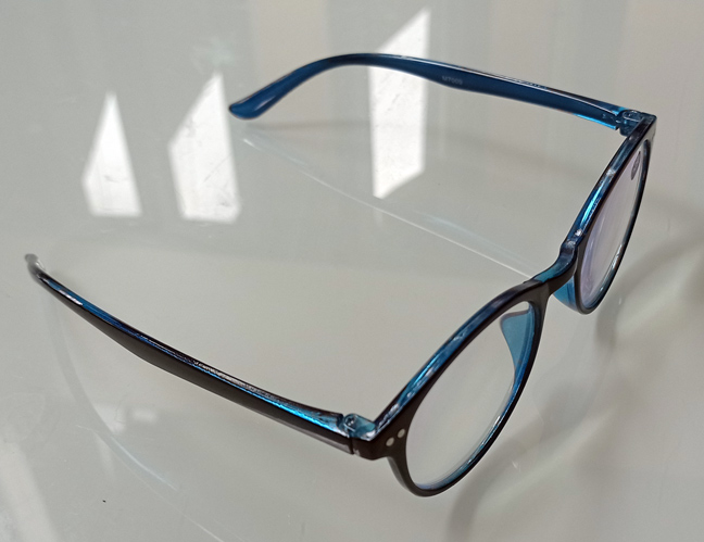 แว่นตาสายตายาว Black&Blue Frame M7009 ของใหม่ ราคา3,990เยน กรอบเฟรมดำ-ฟ้า ขอบแว่นโลหะ2จุด