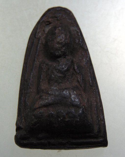 หลวงปู่ทวดเนื้อดินเผา วัดช้างให้ ปี 2513 (ผสมผงว่านหลวงปู่ทวด ปี2497) สร้างโดยพระครูใบฎีกาขาว