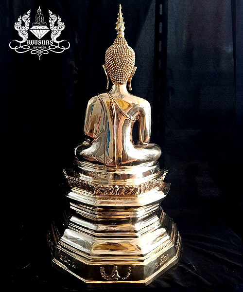 พระบูชาหลวงพ่อพระใส รุ่นแผ่บารมี สร้างปี2564 หน้าตัก 7 นิ้ว