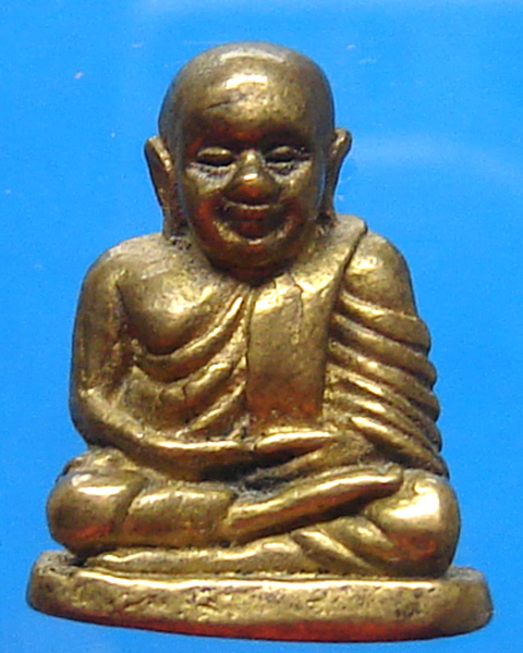 รูปหล่อหลวงพ่อเงิน วัดบางคลาน