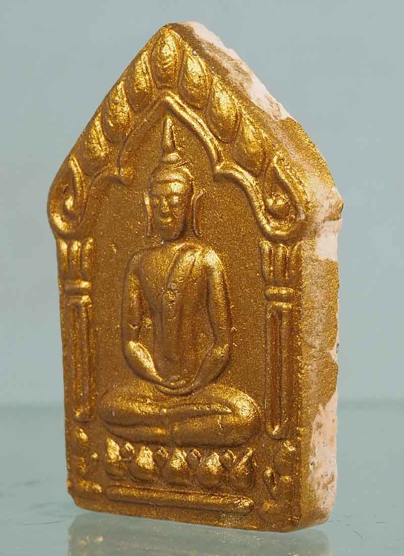 พระขุนแผนพรายกุมาร ปี46 เนื้อชมพู ทาทอง พิมพ์ใหญ่หลังตะกรุดเงินคู่ สวยงามตามภาพครับท่าน