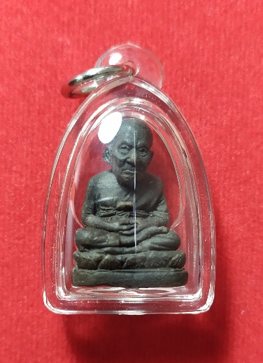 เคาะเดียว หลวงปู่ทวดลอยองค์ เนื้อว่าน วัดสะบ้าย้อย เลี่ยมพร้อมใช้