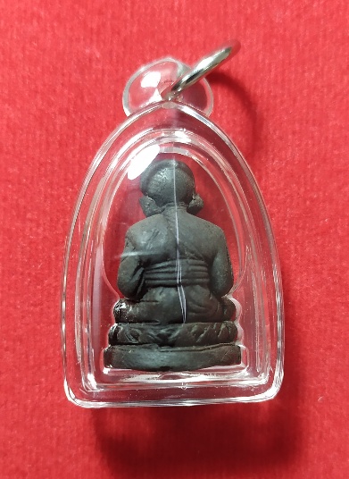 เคาะเดียว หลวงปู่ทวดลอยองค์ เนื้อว่าน วัดสะบ้าย้อย เลี่ยมพร้อมใช้