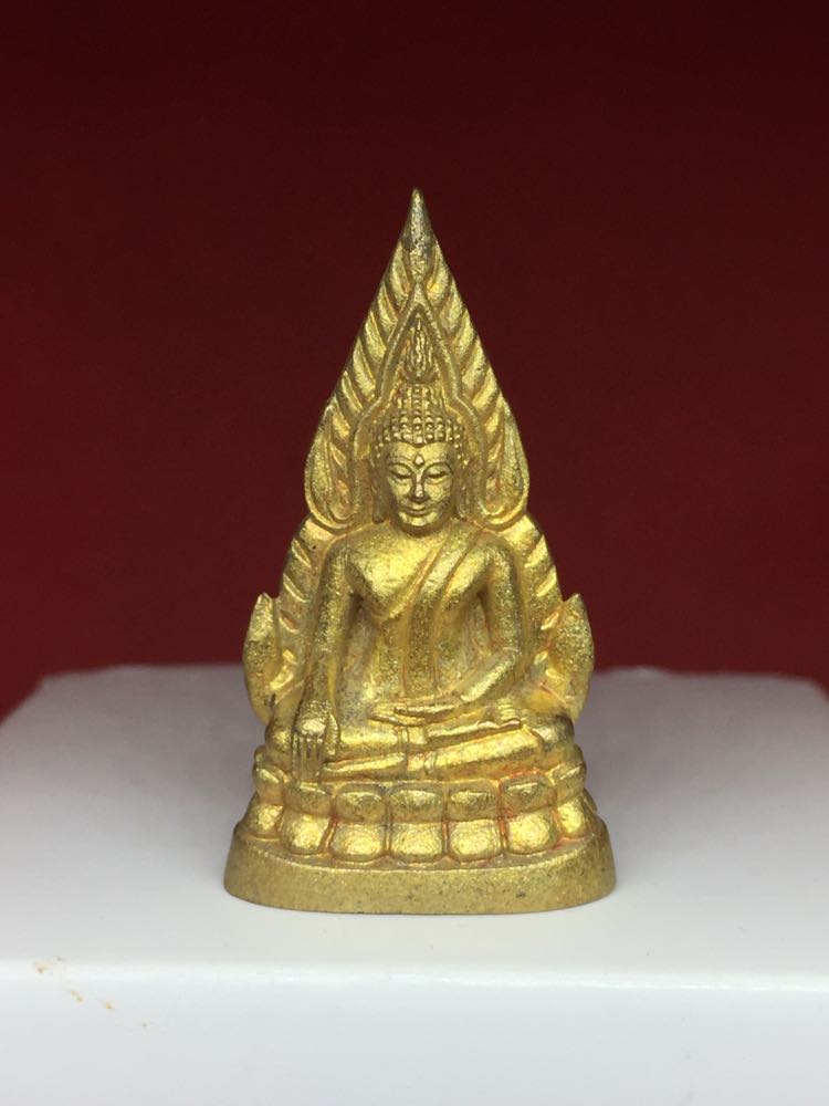 รูปหล่อพระพทธชินราชอินโดจีนย้อนยุค รุ่นเสาร์๕ เหลือกินเหลือใช้ ปี2553