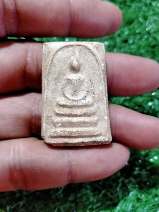 พระสมเด็จ วัดระฆัง รุ่น ๑๐๐ปี พิมพ์อกใหญ่ แช่น้ำมนต์ ปี๑๕