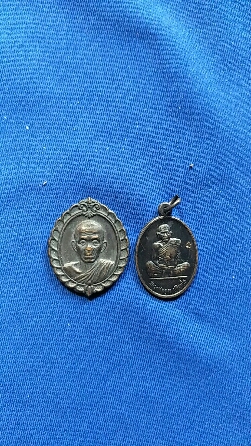 100เดียวล.พ.คูณ2องค์