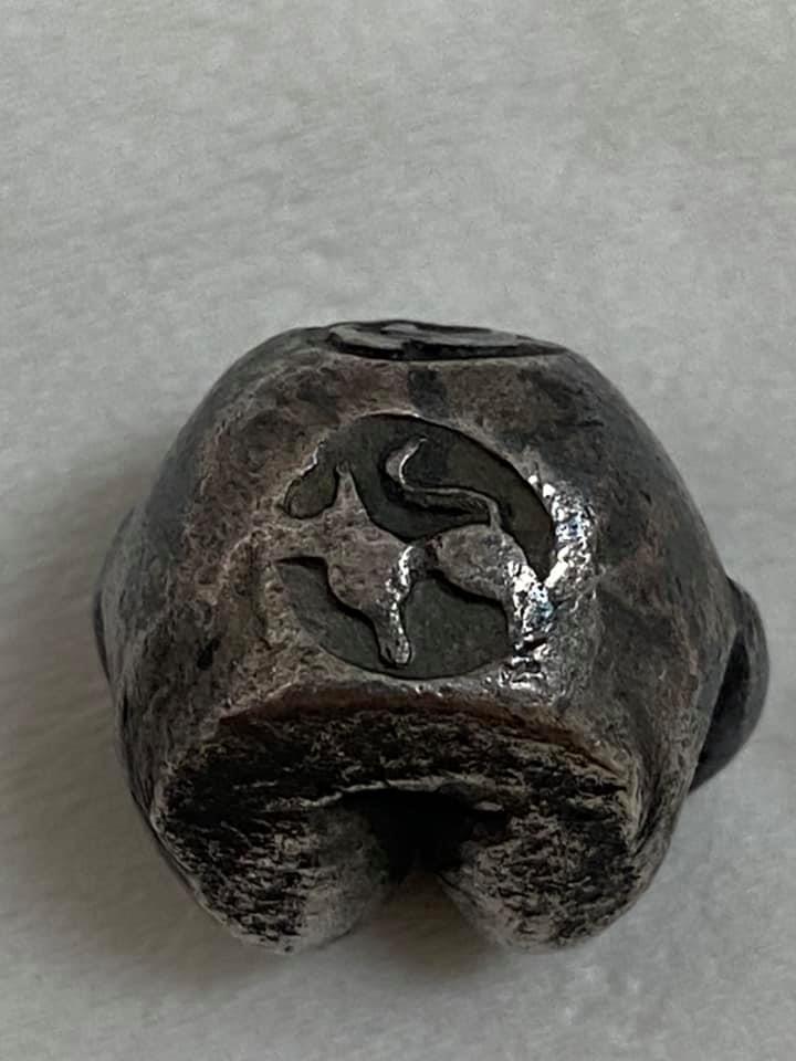 พดด้วงสมัยสุโขทัย ขนาด1บาท 